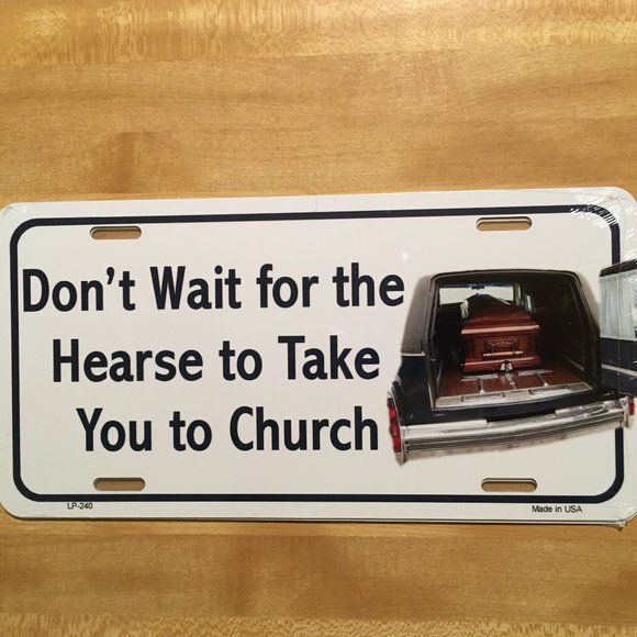 Other - 💰NWOT - Decorative Metal Car Tags